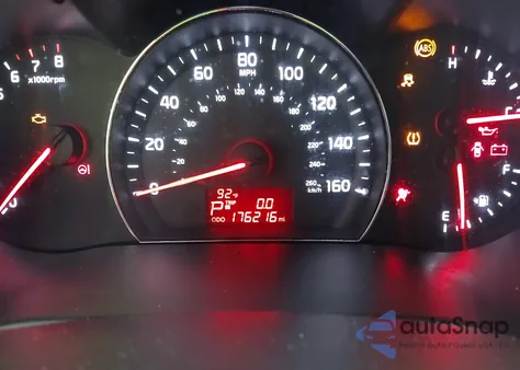 2015 Kia Sorento Lx z USA, uszkodzony, nr VIN 5XYKT4A68FG657710